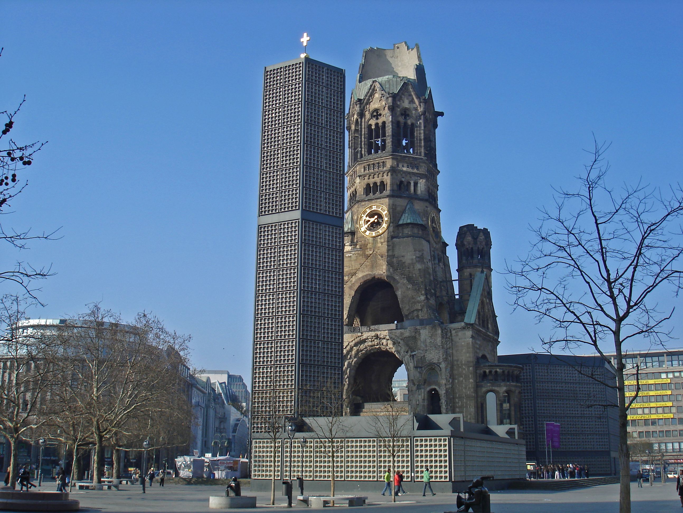 Kaiser-Wilhelm-Gedächtniskirche von außen